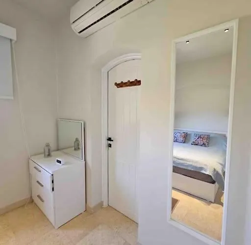 Serene 1-bedroom דירה